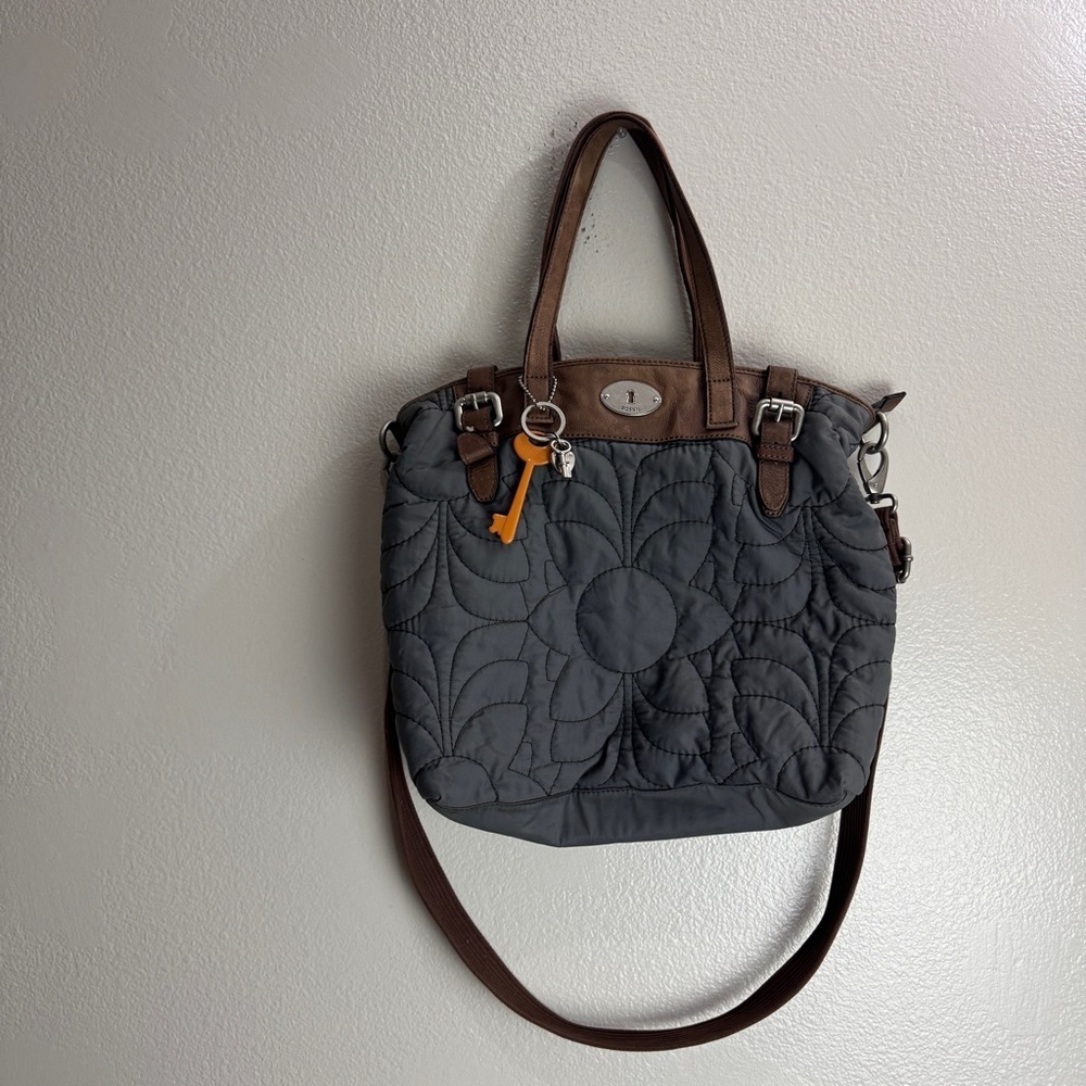 Fossil Key-Per Shoulder Bag Purse Quilted Flower Floral Leather Vintage